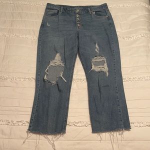 Wild Fable High-Rise Distressed Straight Jeans | Size 16